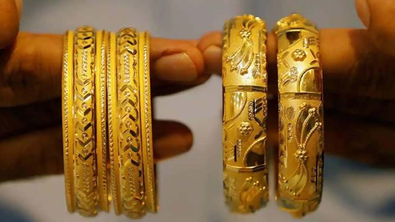 سونے کی قیمت میں کمی، فی تولہ کتنے کا ہوگیا؟