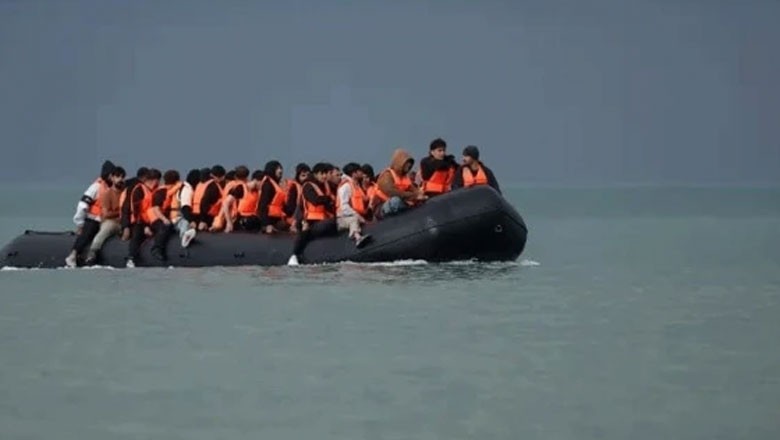 لیبیا کے ساحل کے قریب پاکستانیوں کی کشتی حادثے کا شکار، متعدد افراد ڈوب گئے