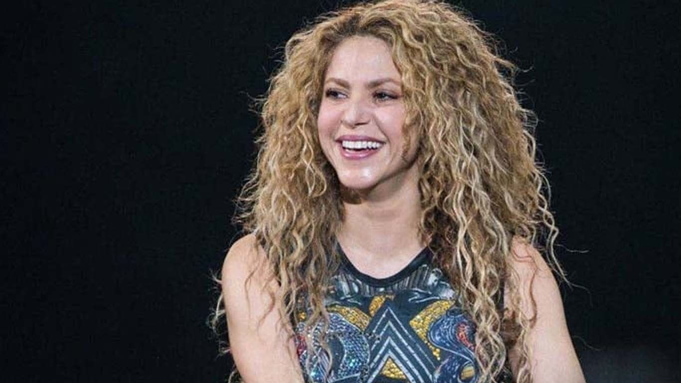 شکیرا کی طبیعت خراب، ہسپتال منتقل کردیا گیا