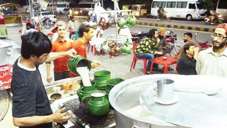 کراچی میں چائے کے ہوٹل جرائم پیشہ افراد کی محفوظ پناہ گاہیں بن گئے، انکشاف