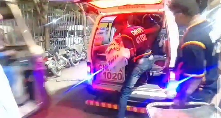 کراچی میں 2 سالہ بچہ مین ہول میں گرکرجاں بحق