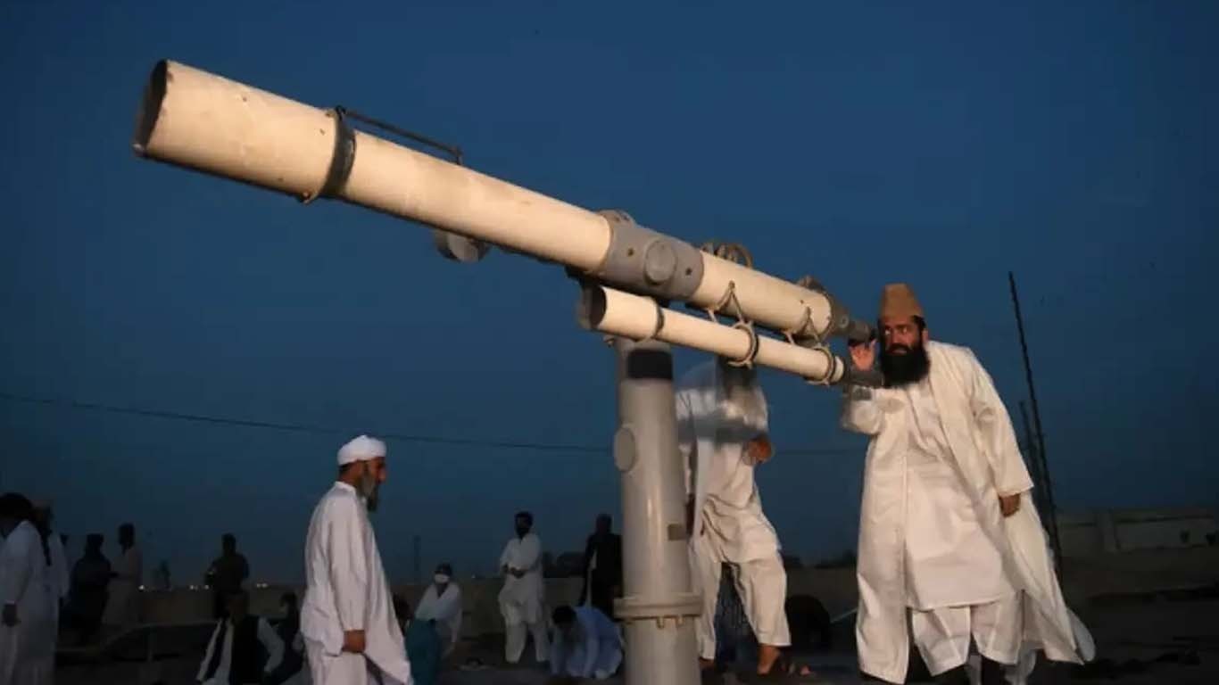 پاکستان میں رمضان کا چاند نظر نہیں آیا، پہلا روزہ اتوار کو ہوگا