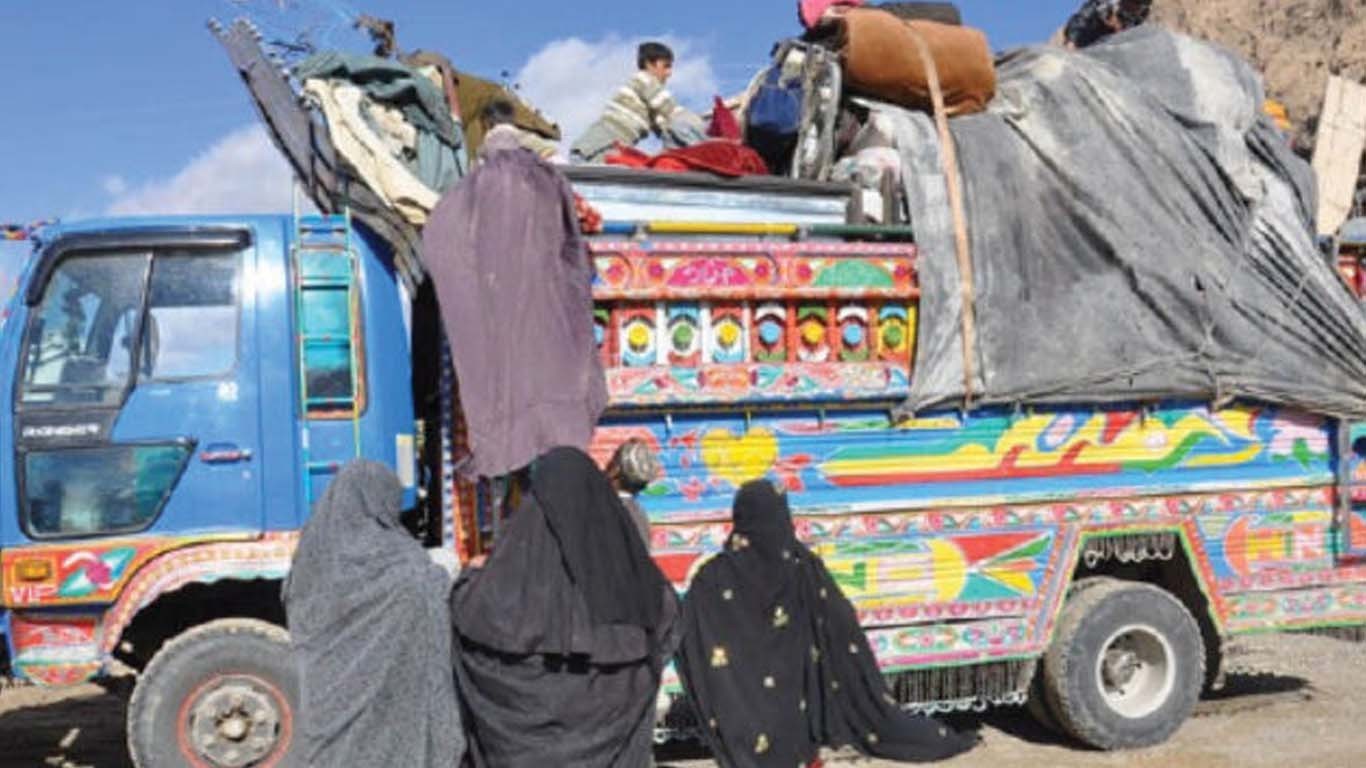 وفاقی حکومت کا افغان سٹیزن کارڈ ہولڈرز کو ملک چھوڑنے کا حکم