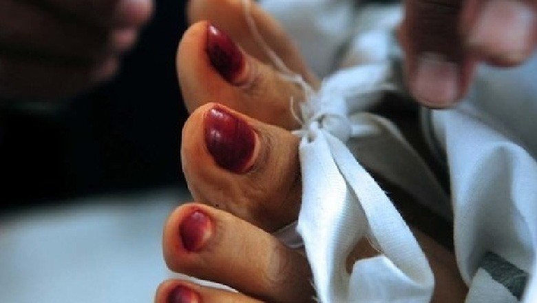 لاہور میں لالچی بیٹے نے جائیداد کے چکر میں ماں کو قتل کردیا