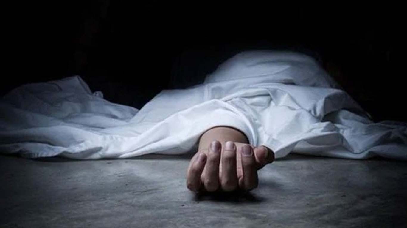 ڈیفنس میں پولیس کا چھاپہ، منشیات فروش خاتون کی فلیٹ سے چھلانگ لگا کر خودکشی