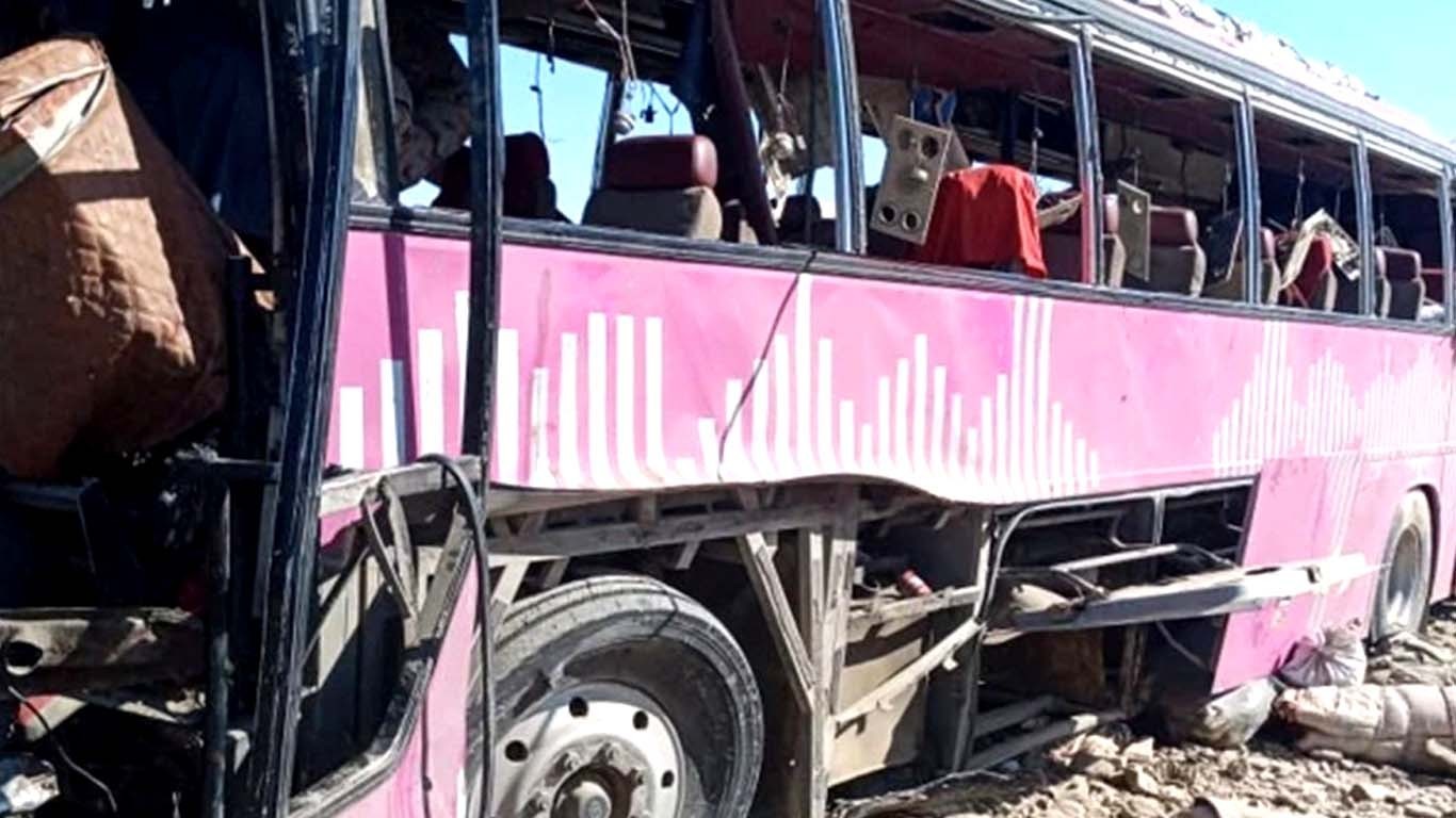 نوشکی دالبندین ایف سی کے قافلے پر خودکش حملہ، 3 اہلکاروں سمیت 7  افراد شہید