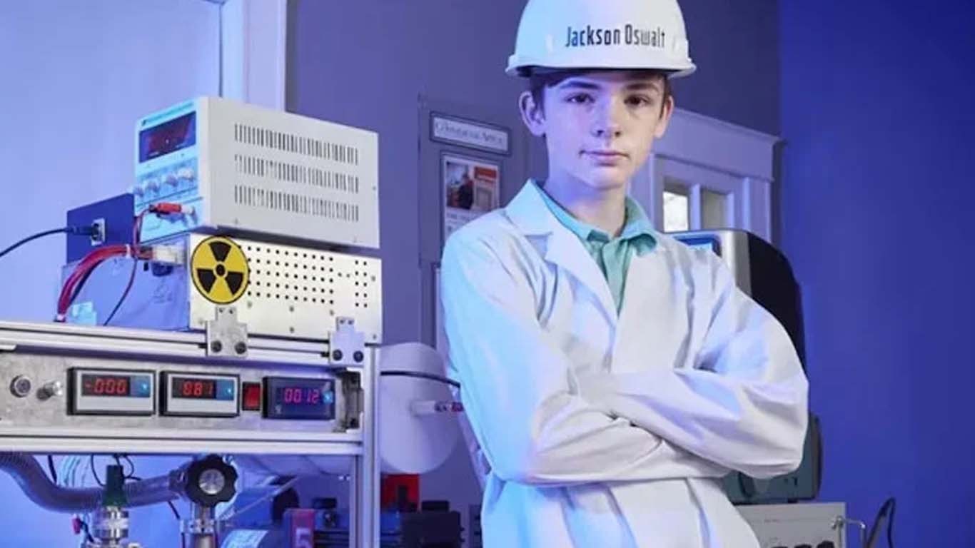 12 سالہ امریکی لڑکے کا کارنامہ، نیوکلیئر فیوژن ری ایکٹر بنا لیا