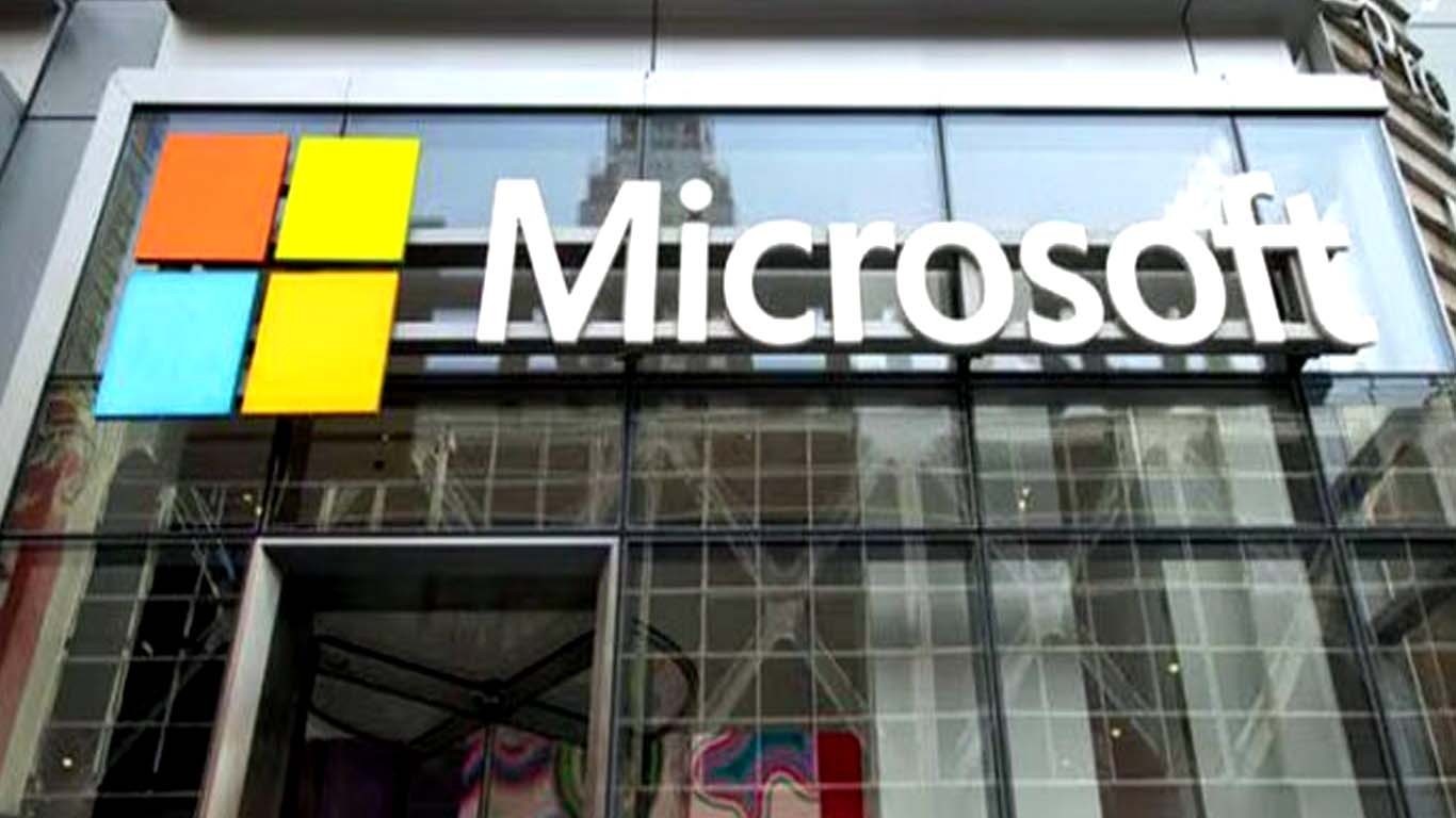 مائیکرو سافٹ ملازمین کا فلسطین کے حق میں احتجاج