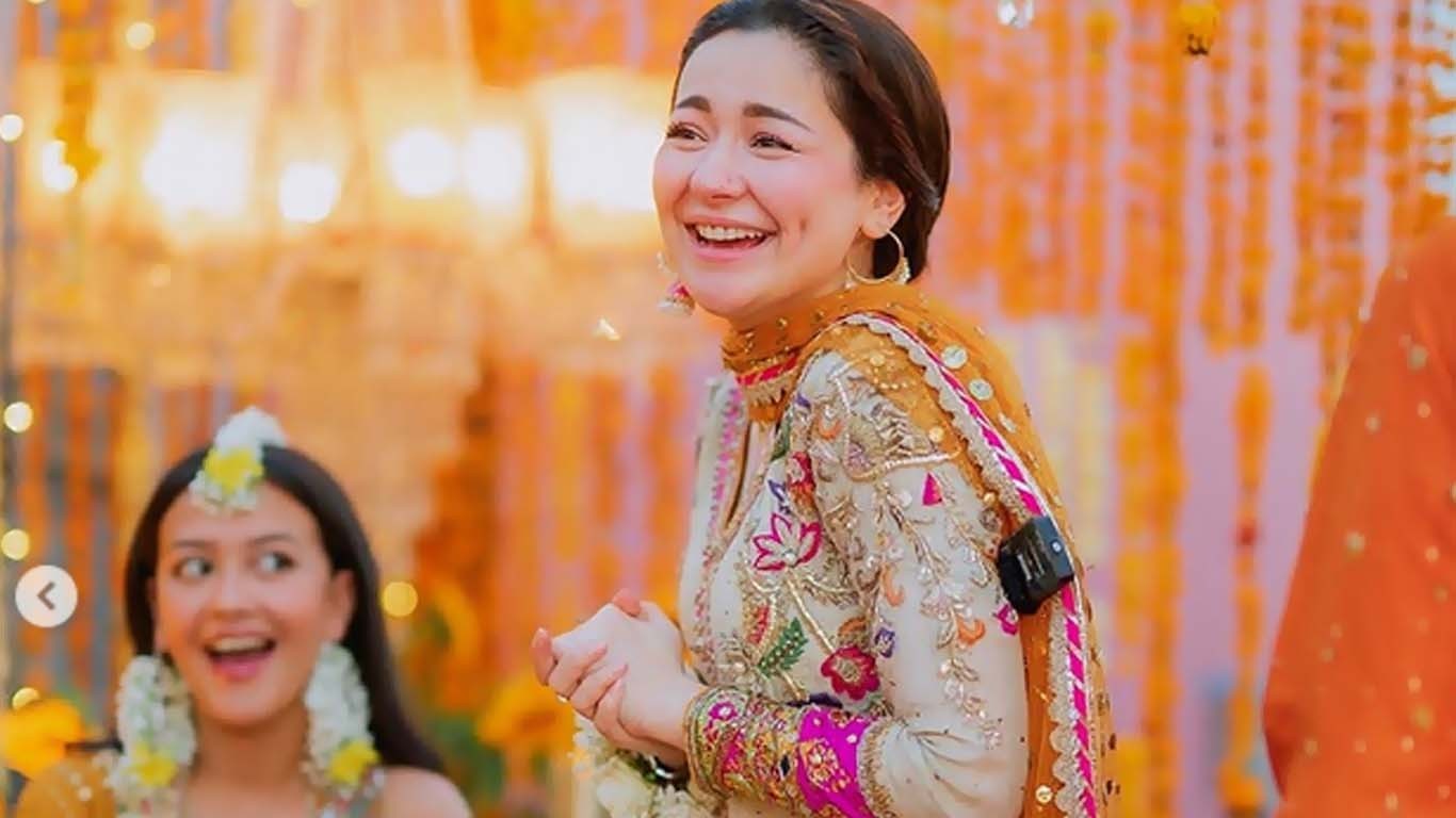 ہانیہ عامر کا شاندار رقص، شادی کی تقریب کو چار چاند لگادیئے