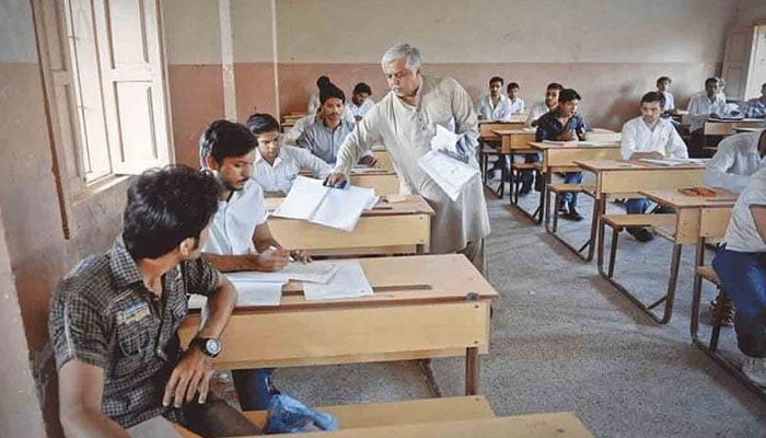نویں اور دسویں جماعت کے امتحانات ملتوی
