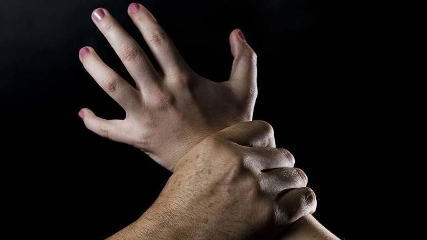 اسکول پرنسپل کی چوتھی جماعت کی 9 سالہ طالبہ سے زیادتی کی کوشش