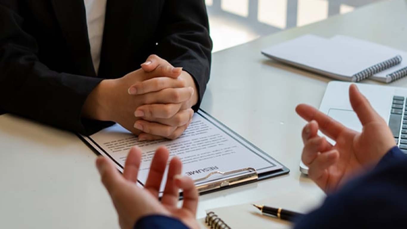 انٹرویو کیلئے جلدی پہنچنے پر ملازمت کے اُمیدوار کو نوکری سے انکار