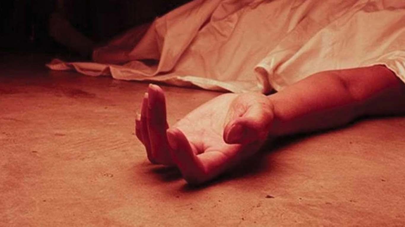 یونیورسٹی کی طالبہ کو ہاسٹل میں گولیاں مار دی گئیں