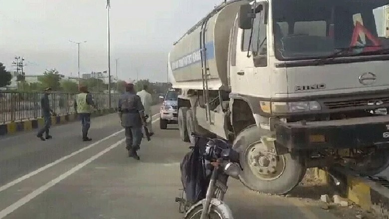 کراچی میں واٹرٹینکر نے موٹرسائیکل سوار کو کچل دیا