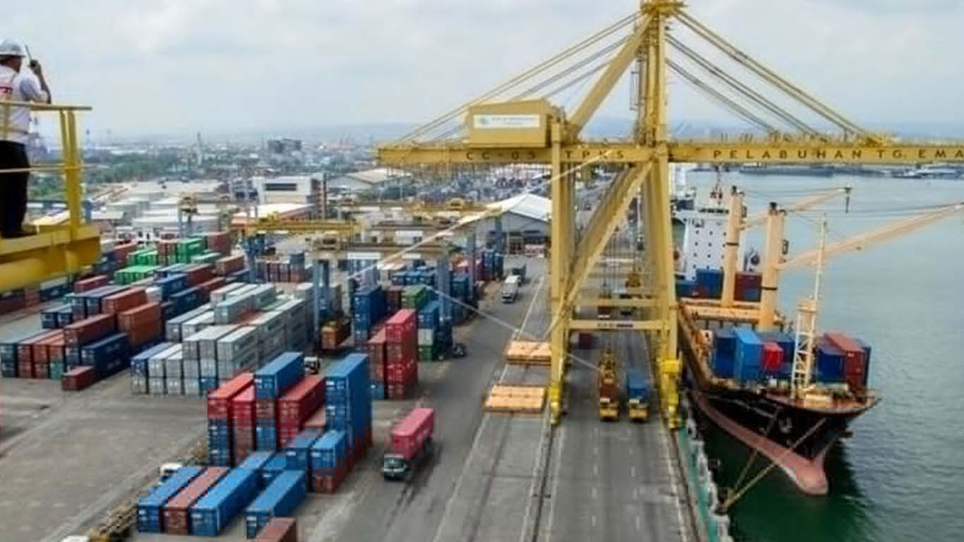 کراچی کی بندرگاہ پر سرگرمیاں معمول کے مطابق جاری رہیں