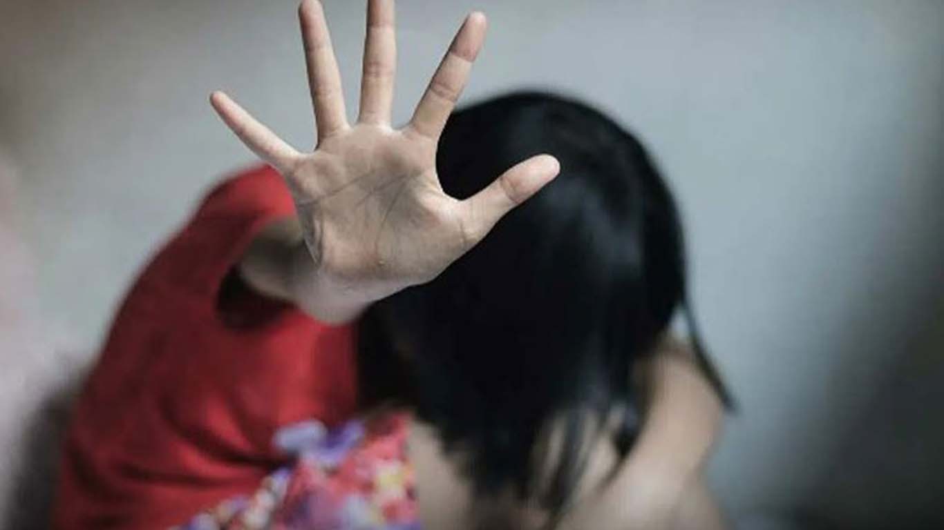 20 سالہ معذور لڑکی سے 2 افراد کی جنسی زیادتی