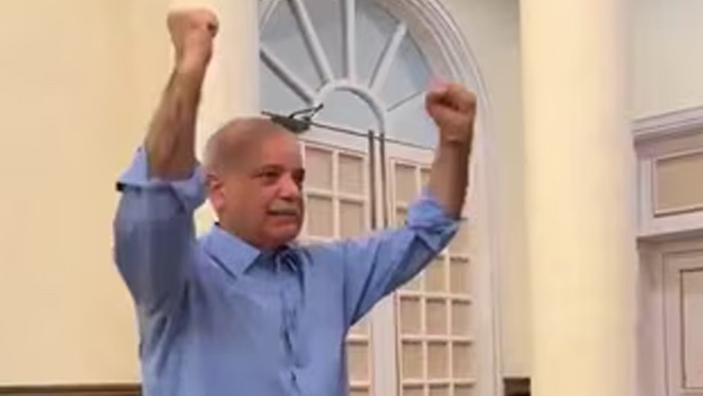 وزیراعظم کا بھارت کیخلاف عظیم فتح پر ملک بھر میں یوم تشکر منانے کا اعلان