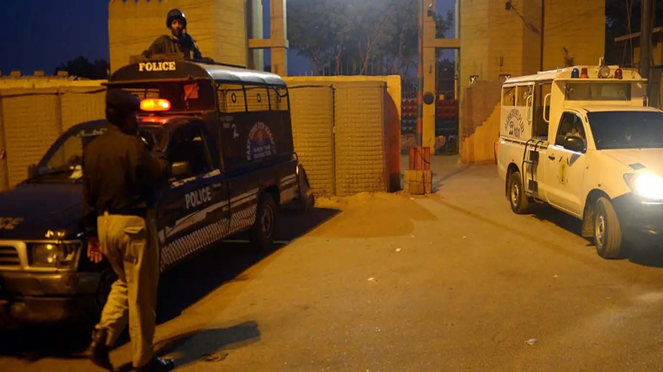 جیل سے قیدیوں کے فرار کا معاملہ، ڈی آئی جی جیل اور سپرنٹنڈنٹ معطل