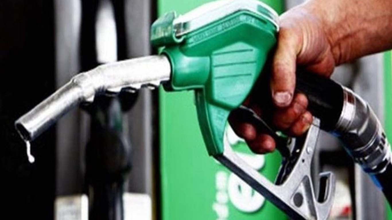 پیٹرولیم مصنوعات کی قیمتوں سے متعلق اہم خبر