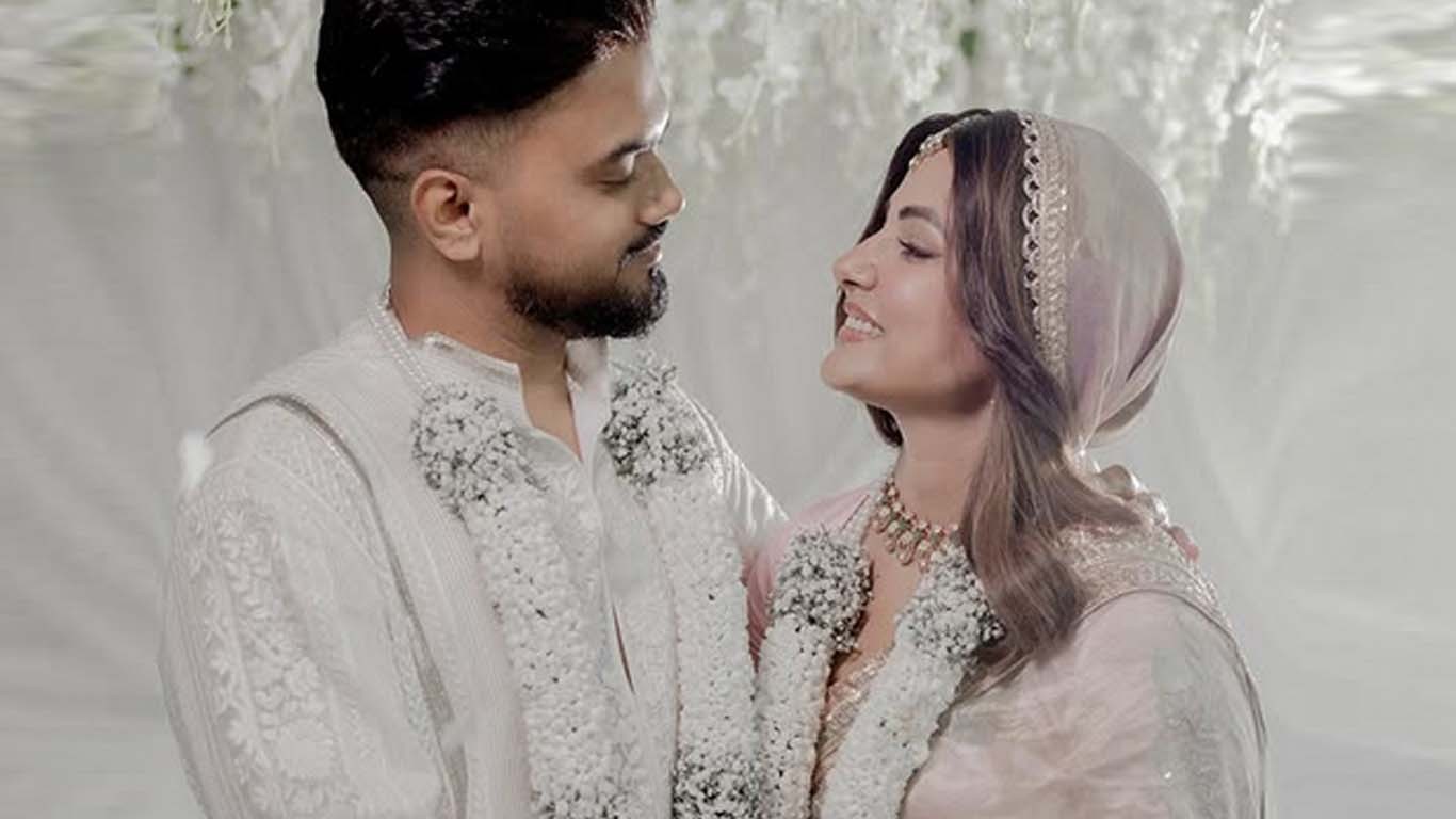 حنا خان شادی کے بندھن میں بندھ گئیں