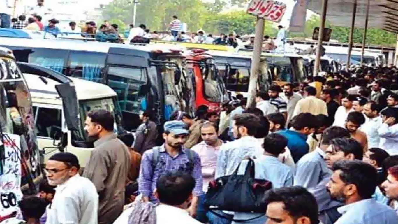 زائد کرایوں کی وصولی، کراچی میں ٹرانسپورٹرز پر بھاری جرمانے عائد