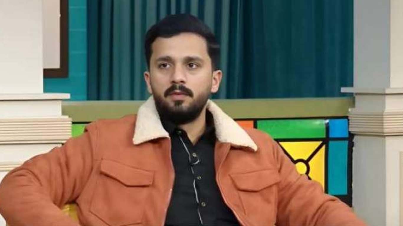 یوٹیوبر رجب بٹ اور ساتھیوں کیخلاف مقدمہ درج