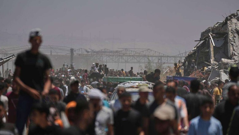 امداد کے منتظر فلسطینیوں پر اسرائیلی بمباری، 45 شہید