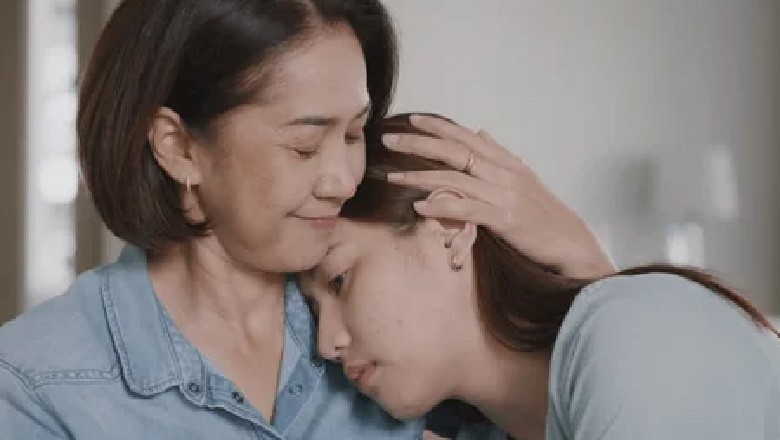 ماں سے بات کرنے سے پریشانی، دکھ اور دباؤ کم ہوتا ہے، تحقیق