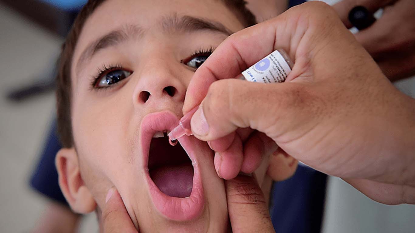 پولیو ویکسین سے انکار کے ہزاروں کیسز رپورٹ، صوبہ سندھ سرفہرست