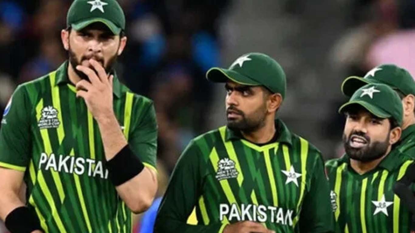 دورہ بنگلہ دیش' قومی ٹیم کی ٹریننگ شروع، بابر اعظم اور شاہین شاہ آفریدی بھی شامل