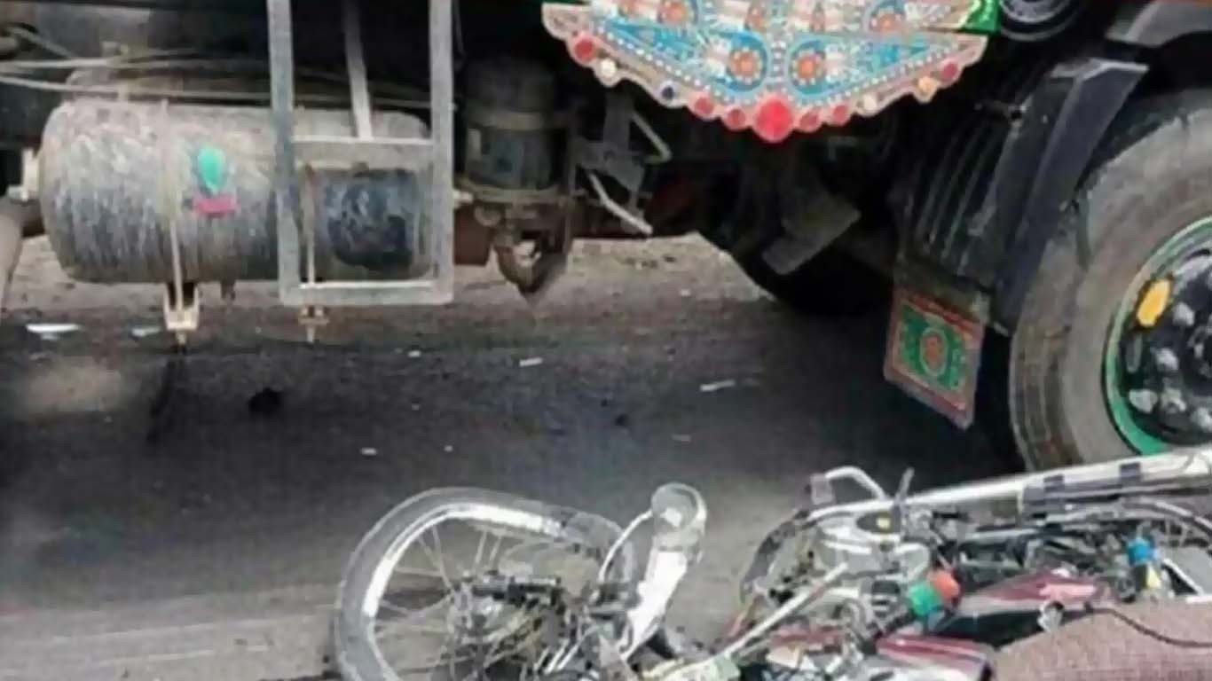 کراچی : تیز رفتار واٹر ٹینکر نے 13 سالہ نوجوان کو کچل دیا