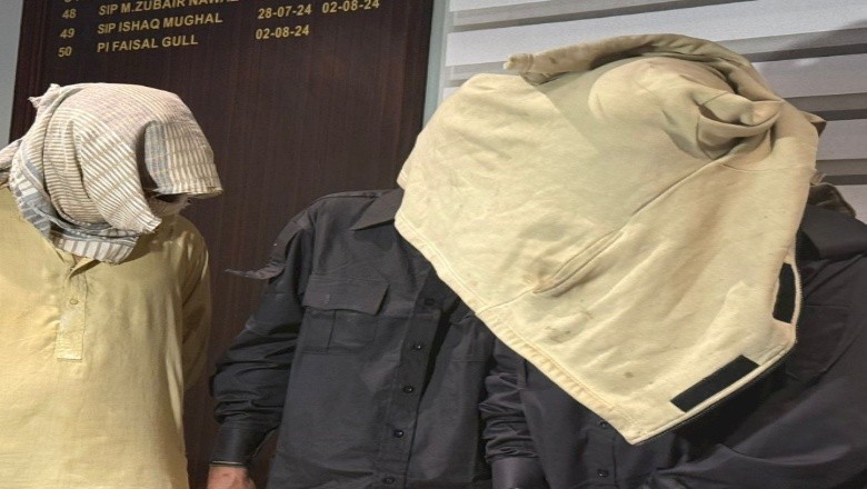 کراچی میں 50 سے زائد ڈکیتی کی وارداتیں کرنے والا گروہ گرفتار، ملزمان واردات کے بعد بیرون ملک چلے جاتے تھے