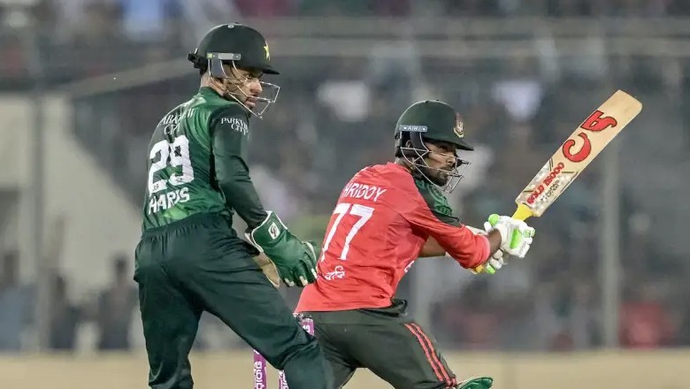 پہلا ٹی 20: بنگلادیش کے ہاتھوں پاکستان کو بدترین شکست