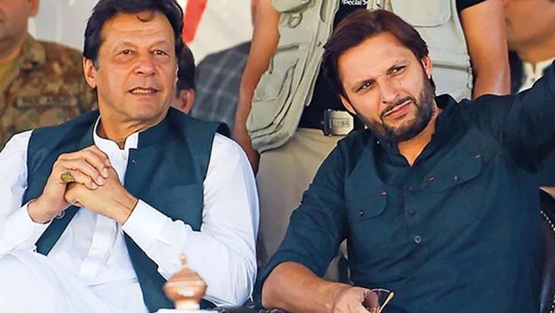 شاہد آفریدی کا عمران خان کے حق میں بیان، بڑا اعتراف کرلیا