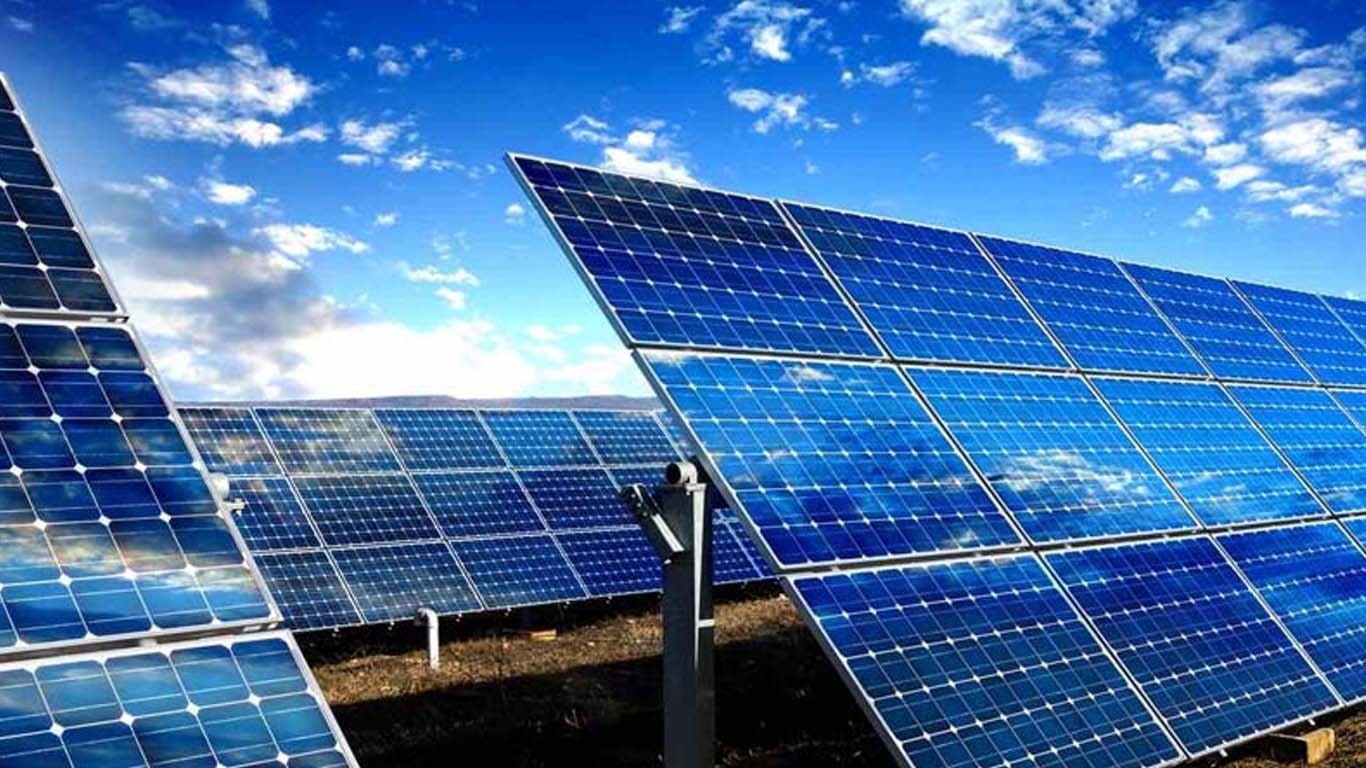 سندھ حکومت کا بجلی صارفین کو مفت سولر سسٹم دینے کا فیصلہ