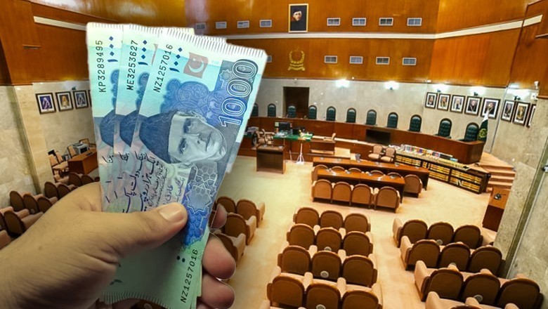 15 سال میں چیف جسٹس کی ماہانہ تنخواہ میں 23 لاکھ روپے سے زائد کا اضافہ، ہاؤس رینٹ علیحدہ