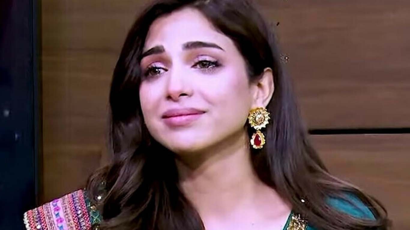 سونیا حسین کو بولڈ برتھ ڈے پارٹی پر شدید تنقید کا سامنا