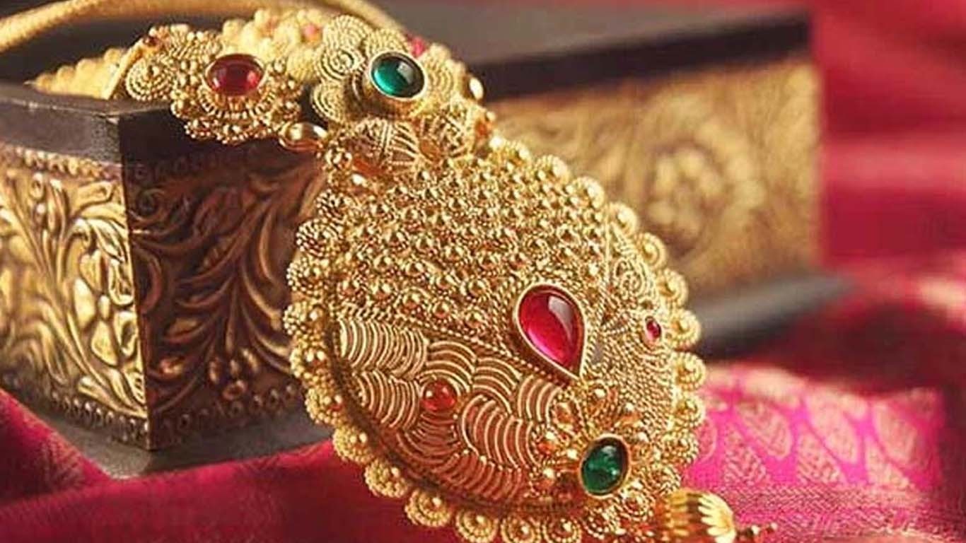 پاکستان آج پھر سونے کی فی تولہ قیمت کم ہوگئی