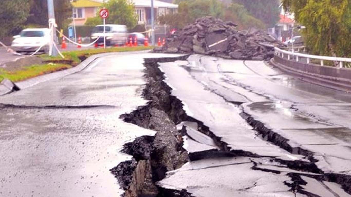 انڈونیشیا میں 6 شدت کا زلزلہ