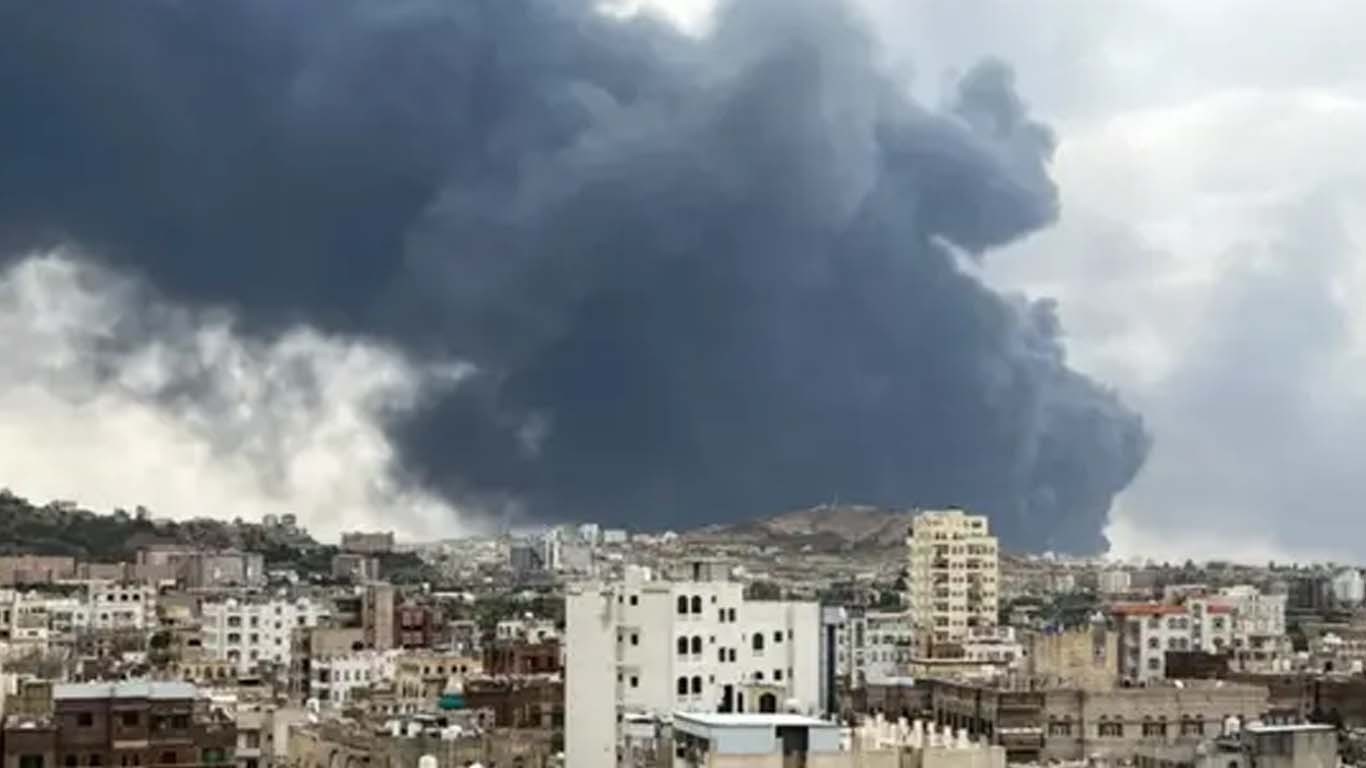 صنعا میں زور دار دھماکے، بجلی کی تنصیبات پر اسرائیلی حملے کا شبہ