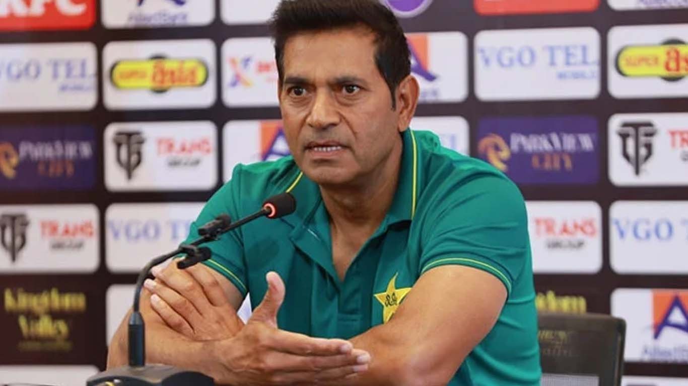 منتخب کردہ 17 کھلاڑی بھارت کو بھی ہرا سکتے ہیں' عاقب جاوید کا دعویٰ