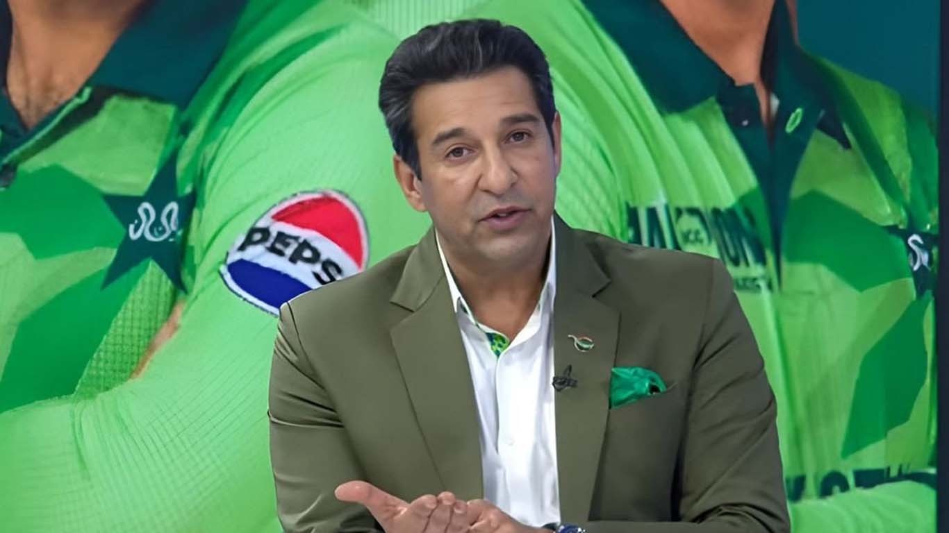 وسیم اکرم نے اپنی کامیابیوں کا کریڈٹ کونسے کرکٹر کو دیا ؟