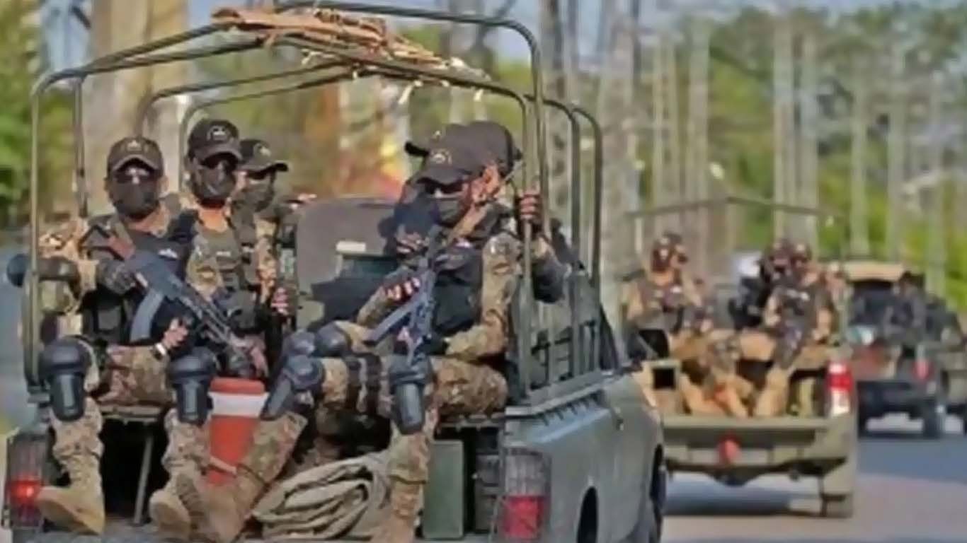 ہنگو' ایف سی قلعے پر حملے میں 3 اہلکار شہید، 17 زخمی