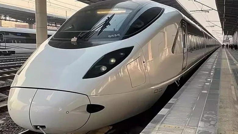 بلٹ ٹرین چلانے کا منصوبہ، کراچی تا لاہور سفر 5 گھنٹے میں ممکن ہوگا