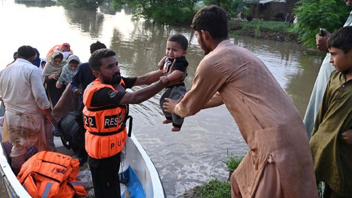 وزیر اعلیٰ سندھ کا سیلابی صورتحال سے نمٹنے کے لیے الرٹ رہنے کا حکم