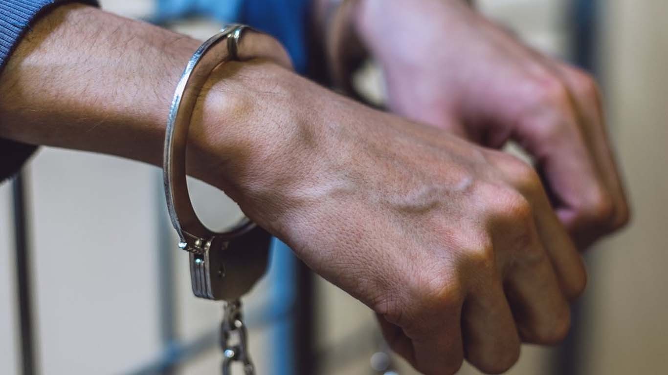 کراچی: گھر سے خاتون کی لاش ملنے کا ڈراپ سین، شوہر گرفتار