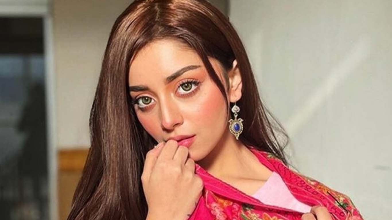 شوبز نے مجھے اندر سے توڑ دیا، علیزے شاہ