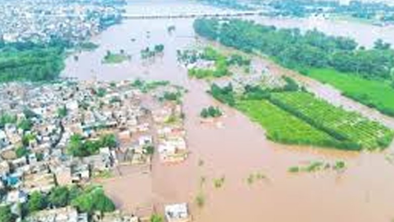 دریا کی زمین پر سوسائٹی بنانے والا مالک گرفتار