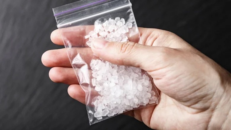 کراچی میں آن لائن منشیات ڈلیور کرنے والے گروہ کا انکشاف