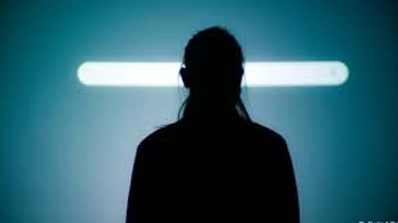 خودکشی سالانہ 7 لاکھ سے زائد زندگیاں نگل رہی ہے، ڈبلیو ایچ او